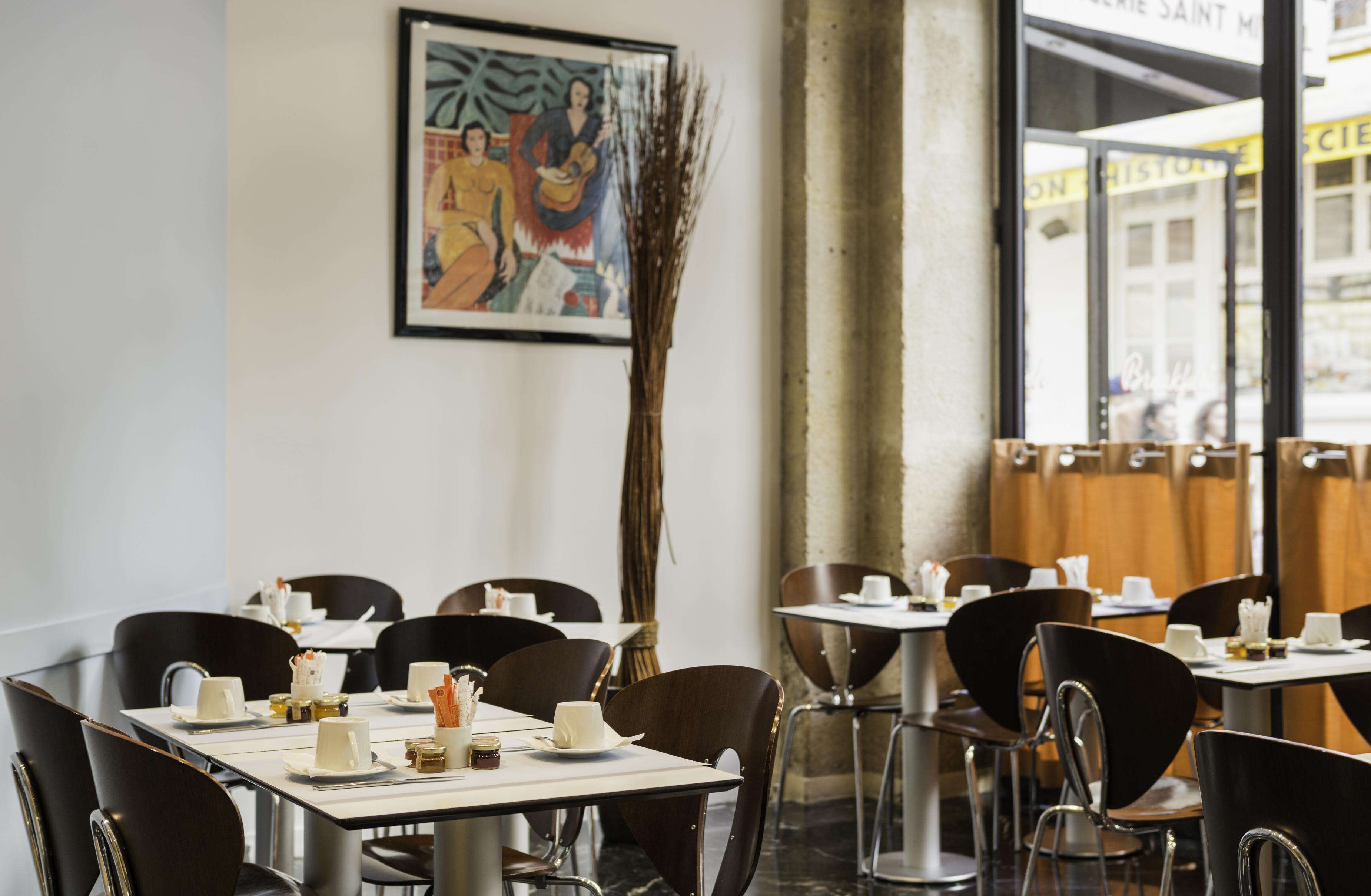 Hotel Albe Saint Michel Paris Bagian luar foto